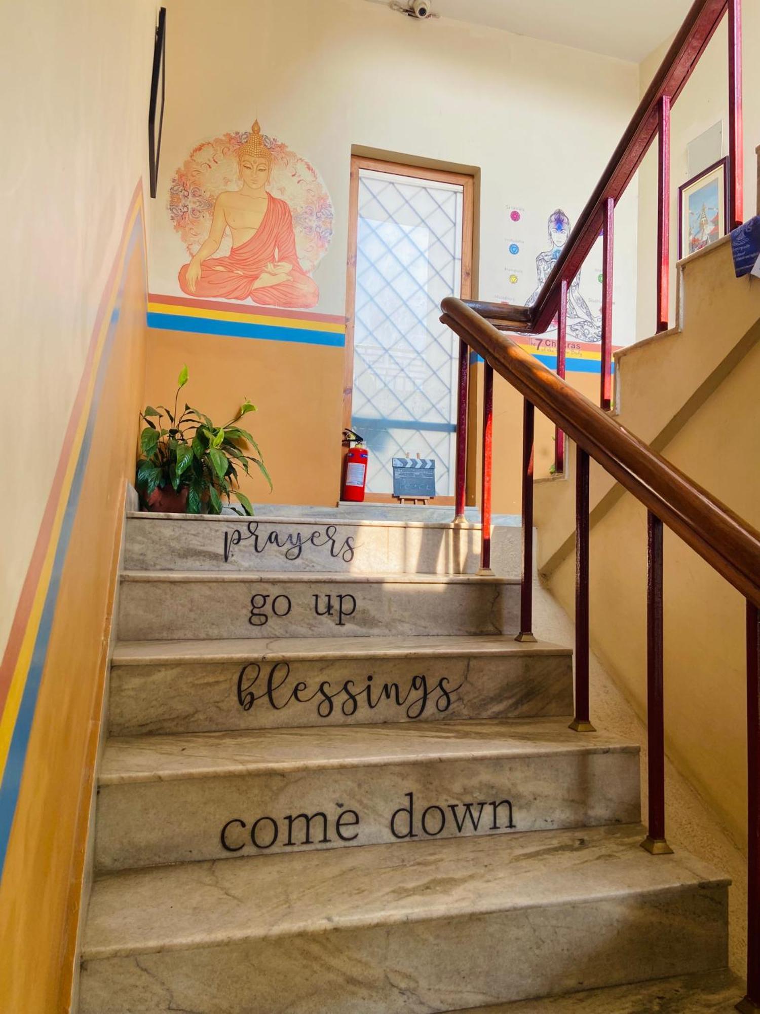 Three Jewels Boutique Hotel Pokhara Esterno foto